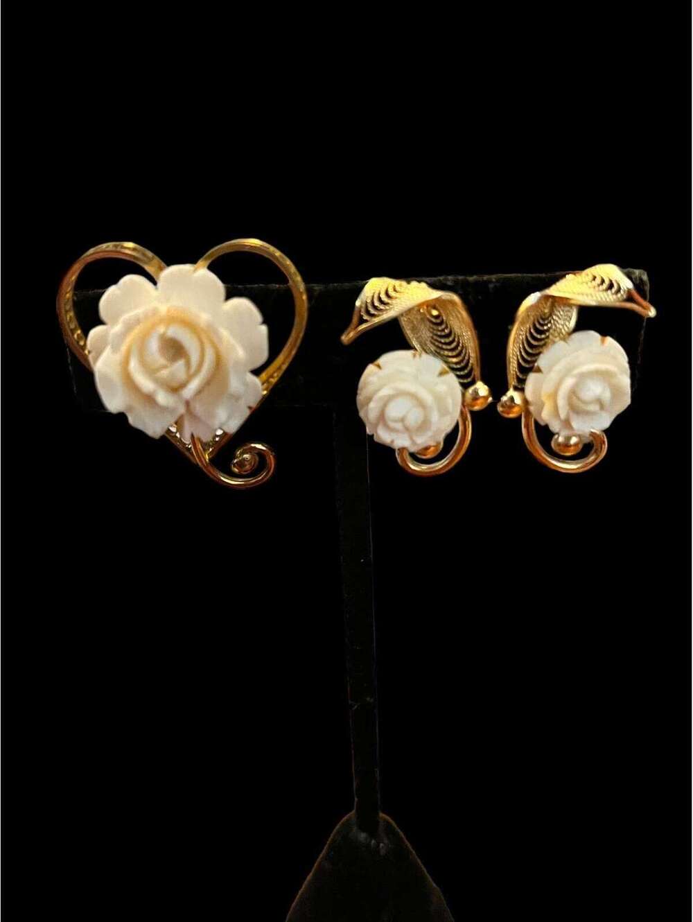 Vintage  1950s 12k GF Italian Carved Rose Brooch & Earrings - Marked Sorrento